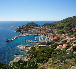 How to book a Ferry to Giglio