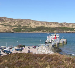 Cómo reservar un ferry a Rum