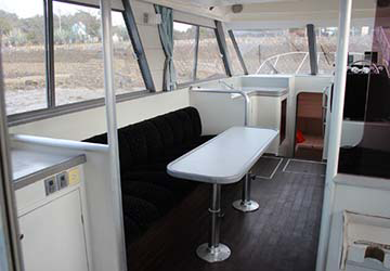 amakusa_takarajima_line_olivia_table