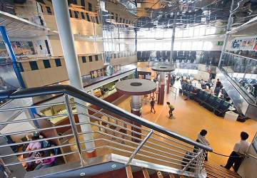 balearia_jaume_iii_main_loby