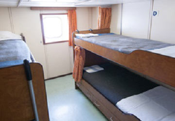 balearia_levante_cabin