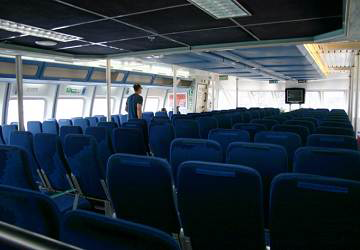 balearia_maverick_dos_seating_area_2