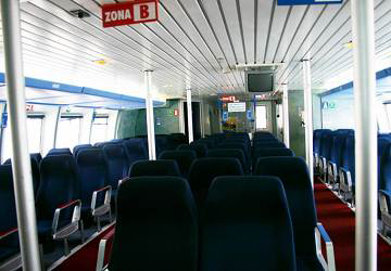 balearia_maverick_dos_seating_area_3