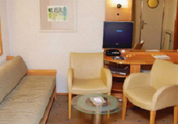 brittany_ferries_armorique_3_bed_cabins