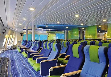 brittany_ferries_armorique_lounge_seat