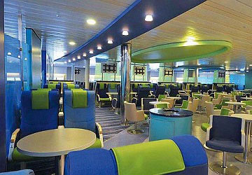 brittany_ferries_armorique_the_main_bar_2