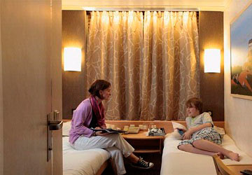 brittany_ferries_cap_finistere_2_bed_outside_cabin