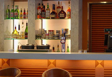brittany_ferries_cap_finistere_bar_2