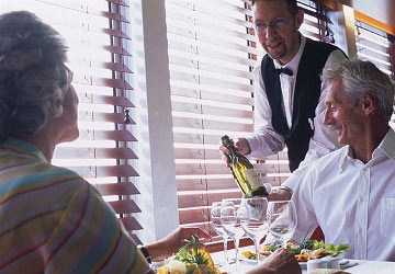 brittany_ferries_mont_st_michel_restauant