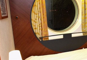 brittany_ferries_pont_aven_outside_2_bed_cabin