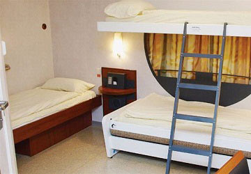 brittany_ferries_pont_aven_outside_4_bed_wheelchair_cabin