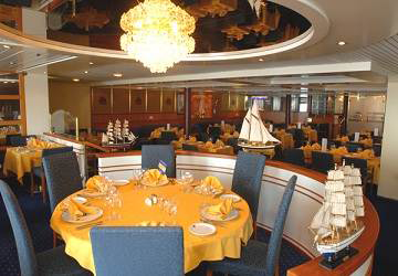 corsica_ferries_mega_smeralda_restaurant