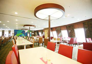 dbs_cruise_ferry_eastern_dream_restaurant_2