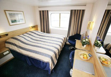 dfds_seaways_crown_seaways_commodore_class_cabin