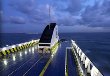 dfds_seaways_norman_voyager_rear