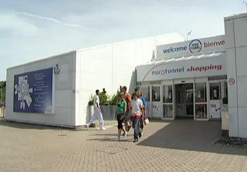 eurotunnel_le_shuttle_terminal_shopping
