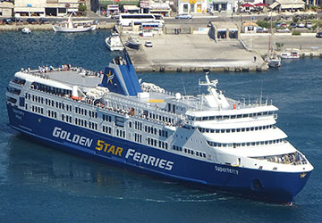 golden_star_ferries_superferry_livery