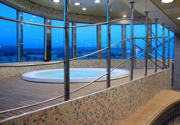 grimaldi_lines_cruise_barcelona_jacuzzi