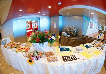 grimaldi_lines_cruise_roma_buffet