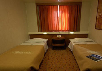 grimaldi_lines_zeus_palace_2_bed_cabin
