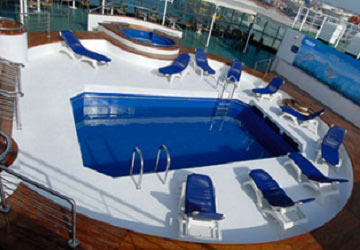 grimaldi_lines_zeus_palace_pool