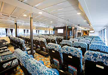 jr_kyushu_beetle_jet_ferry_beetle_jet_ferry_standard_seats_3