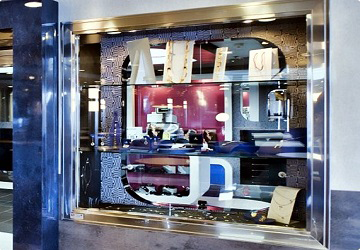 minoan_lines_cruise_europa_shopping