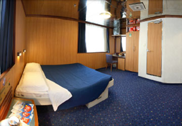 moby_lines_moby_aki_junior_suite_cabin