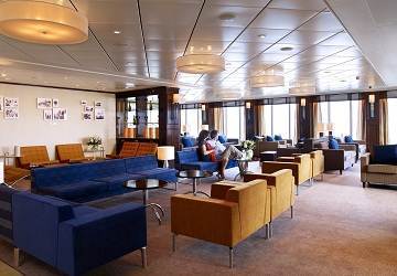 po_ferries_spirit_of_france_club_lounge_area