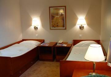 polferries_wawel_lux_cabin_beds