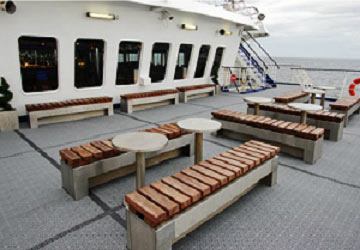 stena_line_stena_navigator_outside_deck_relaxation
