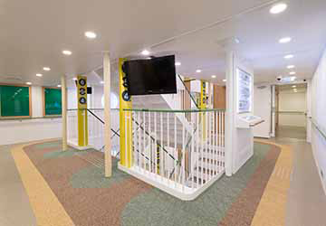 tokai_kisen_tachibana_maru_stairway