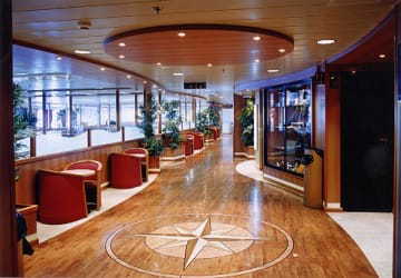 trasmediterranea_las_palmas_de_gran_canaria_corridor