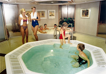 tt_line_peter_pan_jacuzzi