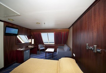 viking_line_gabriella_luxury_cabin