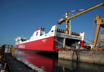 anek_superfast_superfast_i_boarding