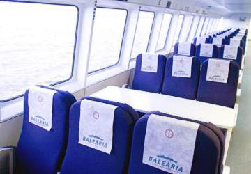 balearia_nixe_standard_seating_area