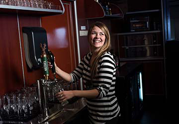 bay_ferries_the_cat_bar