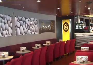 blue_star_ferries_blue_star_2_flocafe