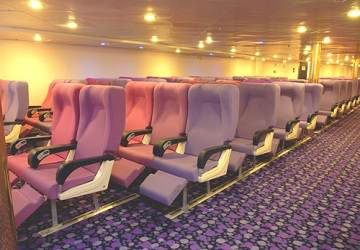 corsica_ferries_mega_express_five_seating