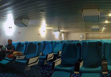 corsica_ferries_mega_express_seats