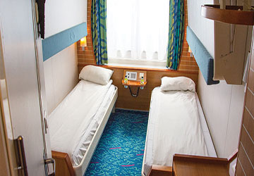 corsica_linea_pascal_paoli_cabin