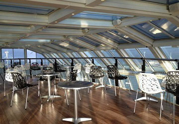 eckero_line_finlandia_upper_bar_area