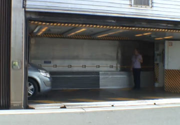 eurotunnel_le_shuttle_doors_open
