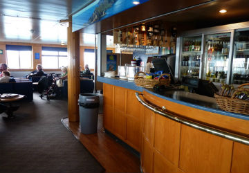 interislander_aratere_bar