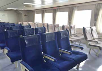 nankai_ferry_katsuragi_blue_recliner