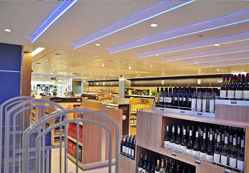 po_ferries_spirit_of_britain_shop_entrance