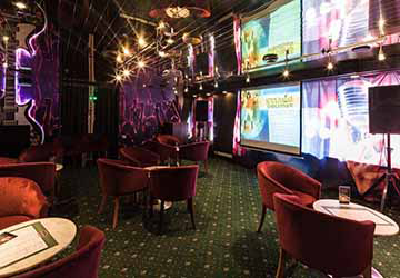 st_peter_line_princess_anastasia_sport_bar