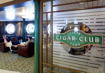 tallink_silja_baltic_princess_cigar_club