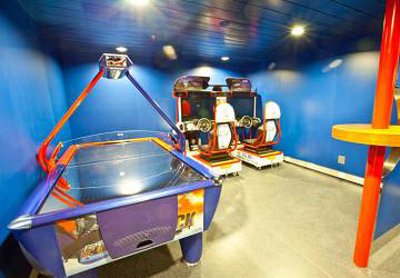 tallink_silja_baltic_queen_video_games_room